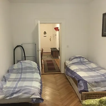 Central Laim Apartment